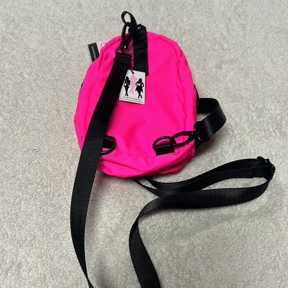 2/$25 ๐ด Lola Stargazer Mini Convertible Backpack - Picture 9 of 11